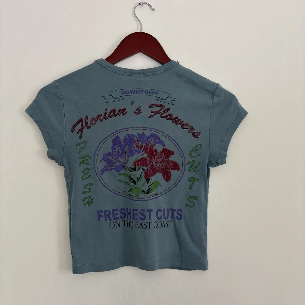 Urban Outfitters blue baby tee - size small - Picture 3 of 5